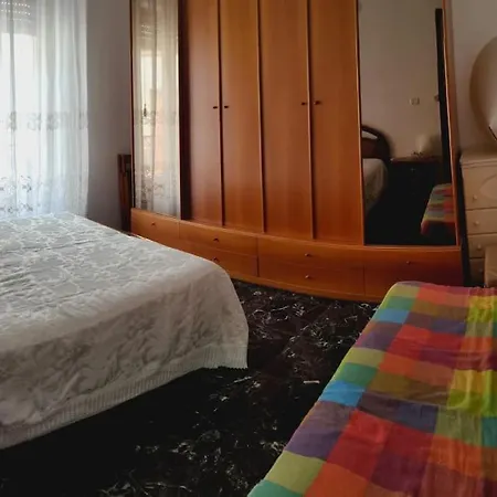 Daire Sunshinehouse Ischitella